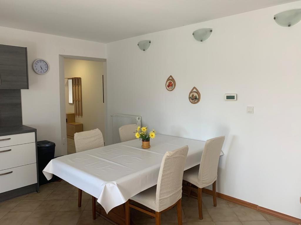 Apartman Dalija Vinkuran Luaran gambar